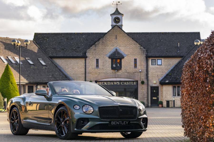  Bentley Mulliner Continental GT Convertible Equestrian Edition 2020 года  (фото 10 из 10)